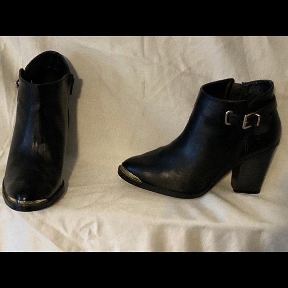 Ankle Boots - Picture 3 of 3